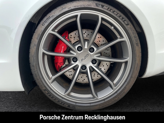 Porsche Cayman GT4 nur 10.323 km 1.Hand Unfallfrei
