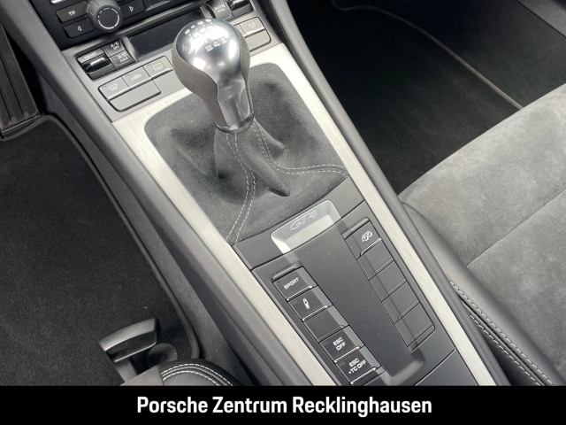 Porsche Cayman GT4 nur 10.323 km 1.Hand Unfallfrei