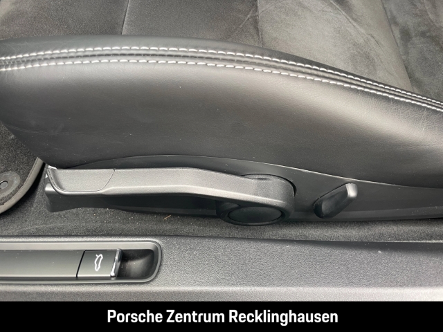 Porsche Cayman GT4 nur 10.323 km 1.Hand Unfallfrei