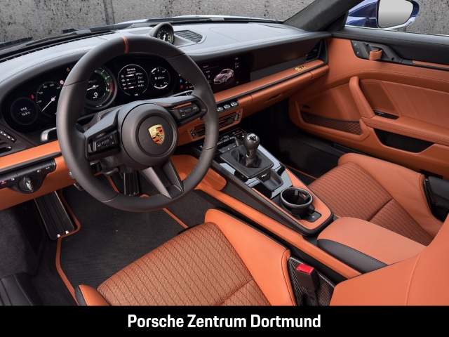 Porsche 992 (911) S T