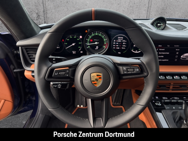 Porsche 992 (911) S T