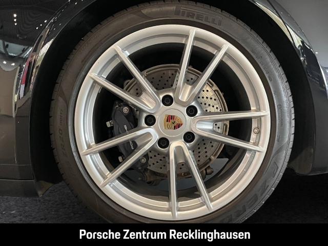 Porsche 992 911 Carrera nur 36.694 km LED-Scheinwerfer