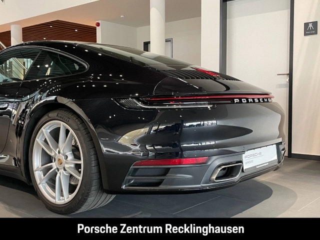 Porsche 992 911 Carrera nur 36.694 km LED-Scheinwerfer