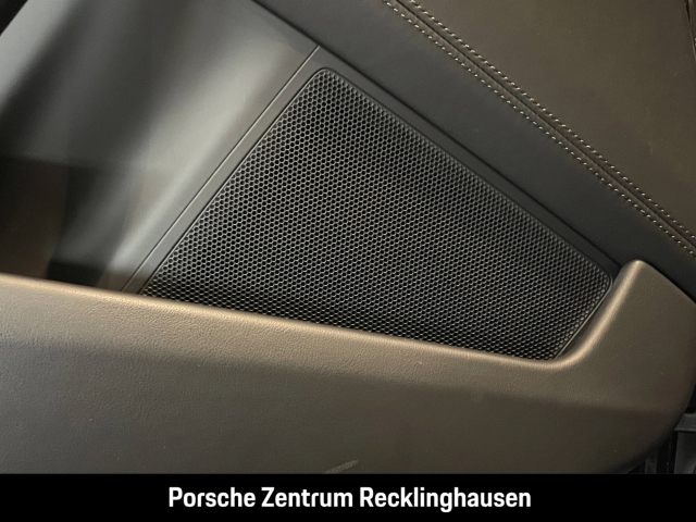 Porsche 992 911 Carrera nur 36.694 km LED-Scheinwerfer