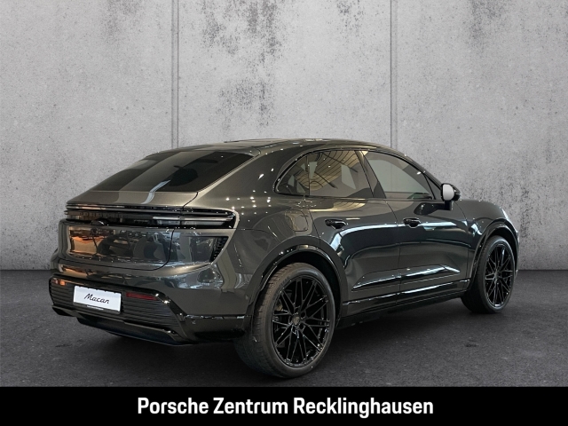 Porsche Macan Turbo Burmester HA-Lenkung Sitzbelüftung