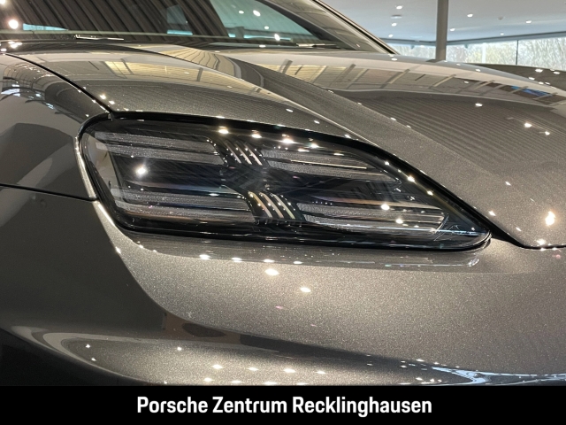 Porsche Macan Turbo Burmester HA-Lenkung Sitzbelüftung