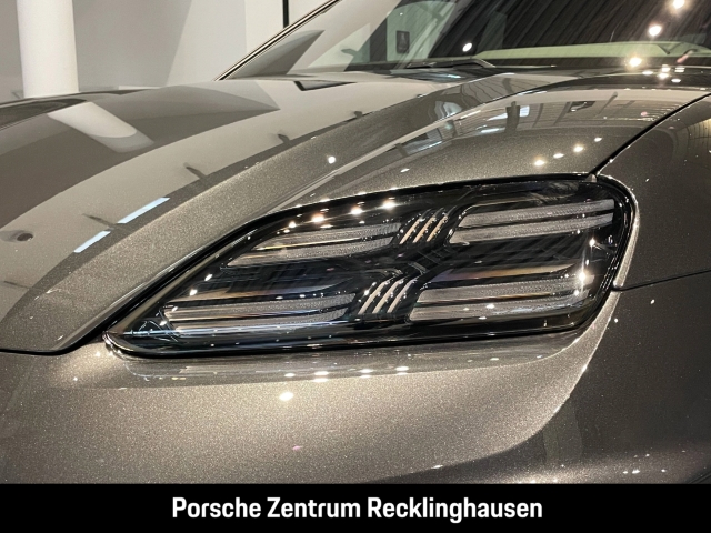 Porsche Macan Turbo Burmester HA-Lenkung Sitzbelüftung