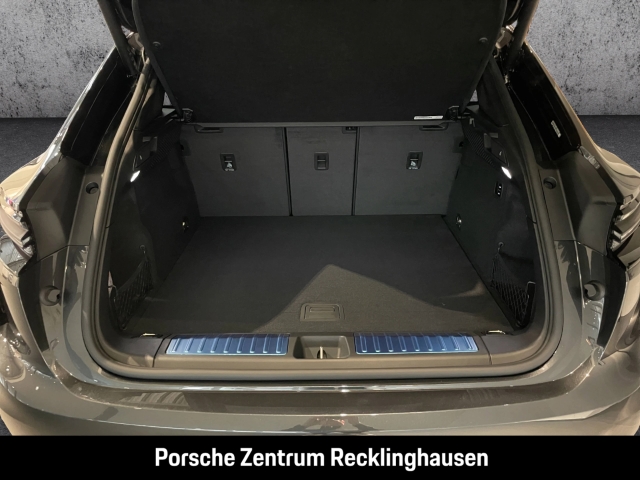 Porsche Macan Turbo Burmester HA-Lenkung Sitzbelüftung