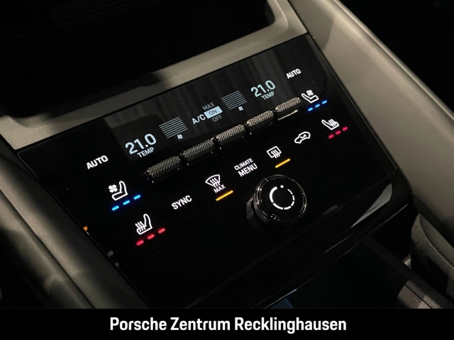 Porsche Macan Turbo Burmester HA-Lenkung Sitzbelüftung
