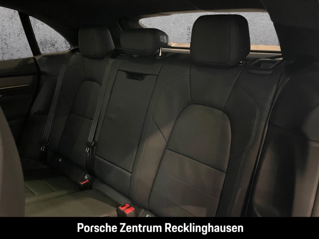 Porsche Macan Turbo Burmester HA-Lenkung Sitzbelüftung