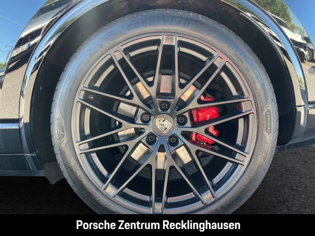 Porsche Macan Turbo LEDMatrix Surround-View Luftfederung