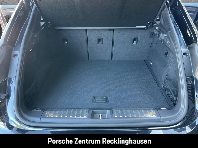 Porsche Macan Turbo LEDMatrix Surround-View Luftfederung