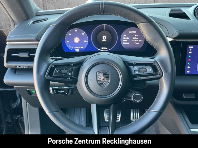 Porsche Macan Turbo LEDMatrix Surround-View Luftfederung