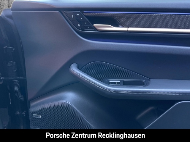 Porsche Macan Turbo LEDMatrix Surround-View Luftfederung