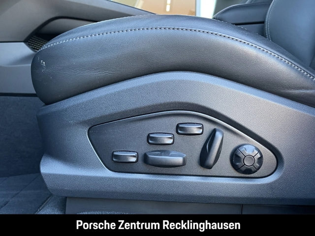 Porsche Macan Turbo LEDMatrix Surround-View Luftfederung