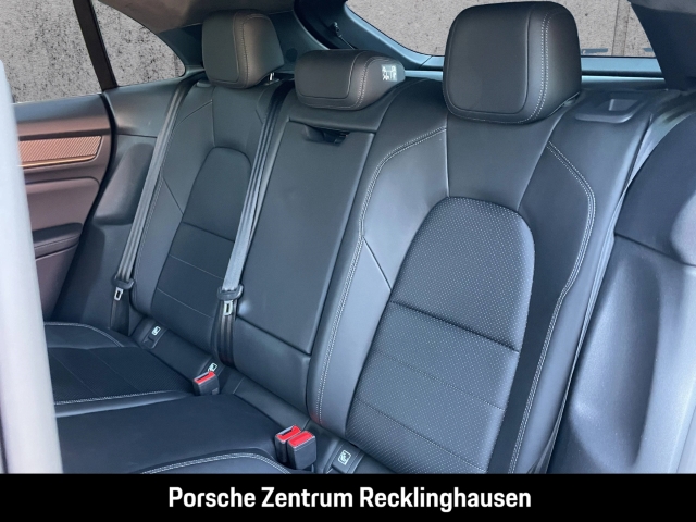 Porsche Macan Turbo LEDMatrix Surround-View Luftfederung