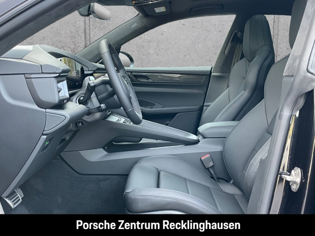 Porsche Macan Turbo Surround-View InnoDrive LED-Matrix