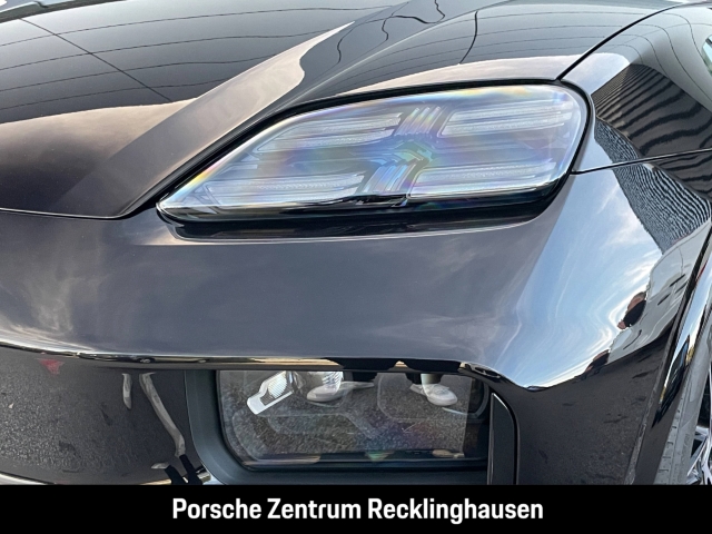 Porsche Macan Turbo Surround-View InnoDrive LED-Matrix