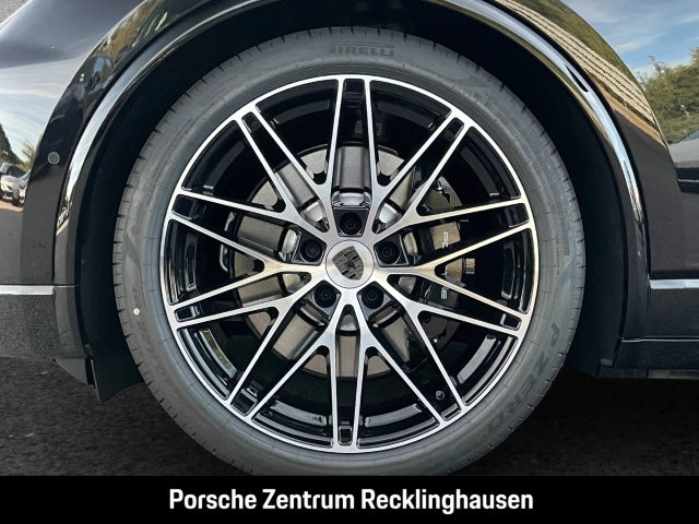 Porsche Macan Turbo Surround-View InnoDrive LED-Matrix