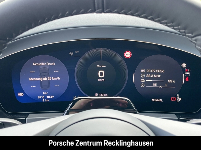 Porsche Macan Turbo Surround-View InnoDrive LED-Matrix