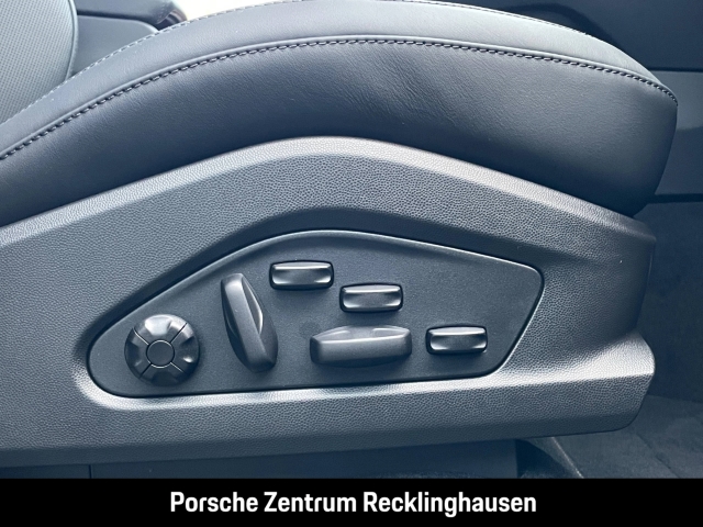 Porsche Macan Turbo Surround-View InnoDrive LED-Matrix
