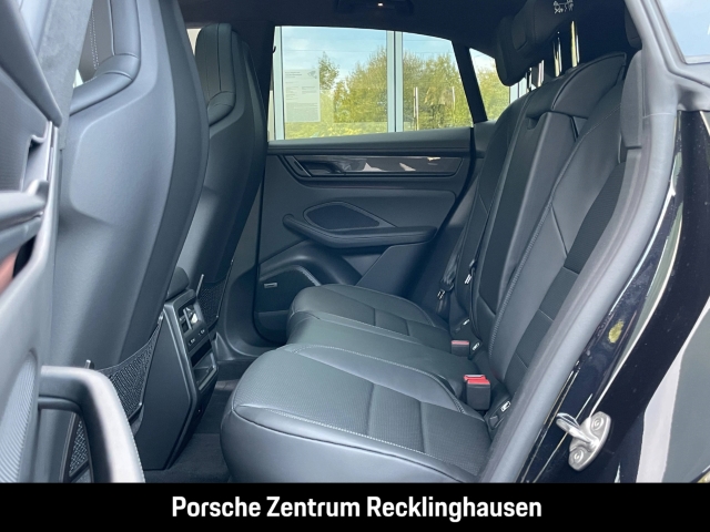 Porsche Macan Turbo Surround-View InnoDrive LED-Matrix