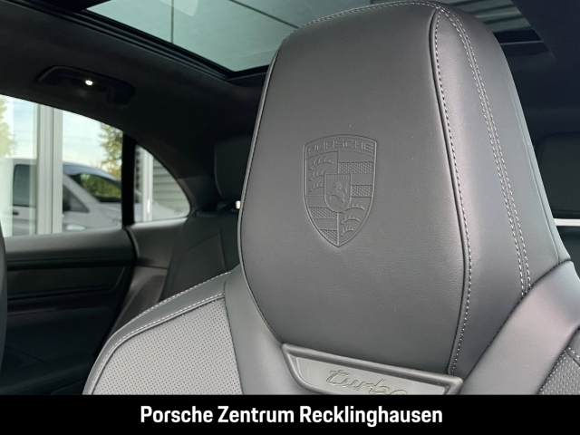 Porsche Macan Turbo Surround-View InnoDrive LED-Matrix