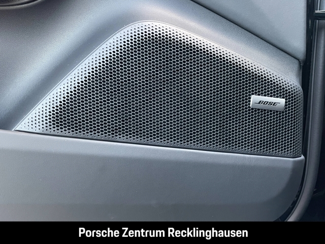 Porsche Macan Turbo Surround-View InnoDrive LED-Matrix