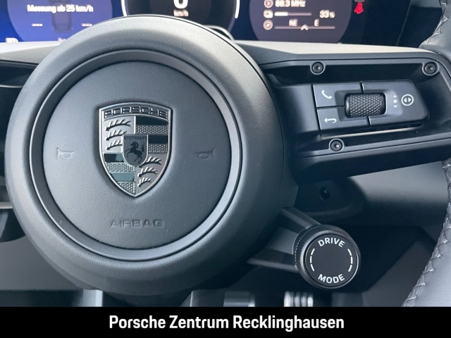 Porsche Macan Turbo Surround-View InnoDrive LED-Matrix