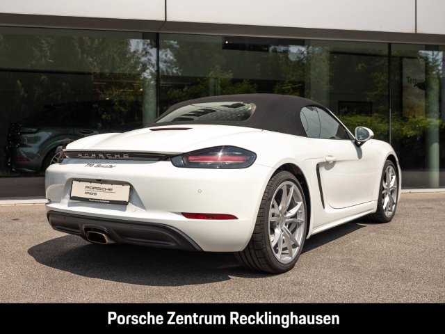 Porsche Boxster 718 20-Zoll Lenkradheizung 2-Zonen LED