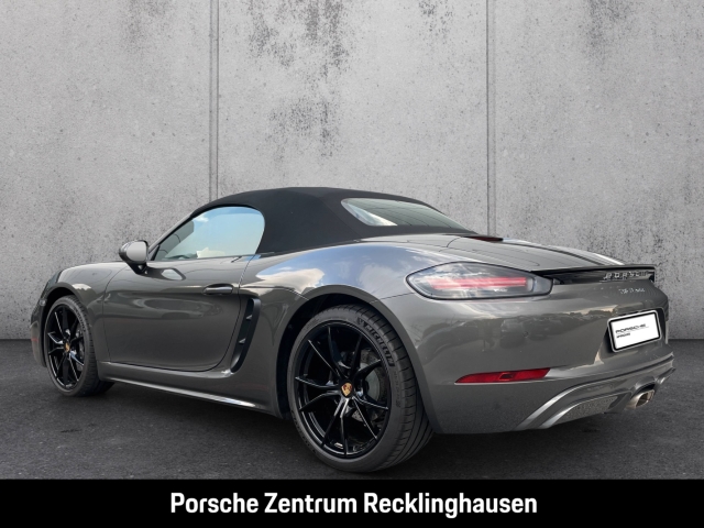 Porsche Boxster 718 Rückfahrkamera 20-Zoll SportDesign