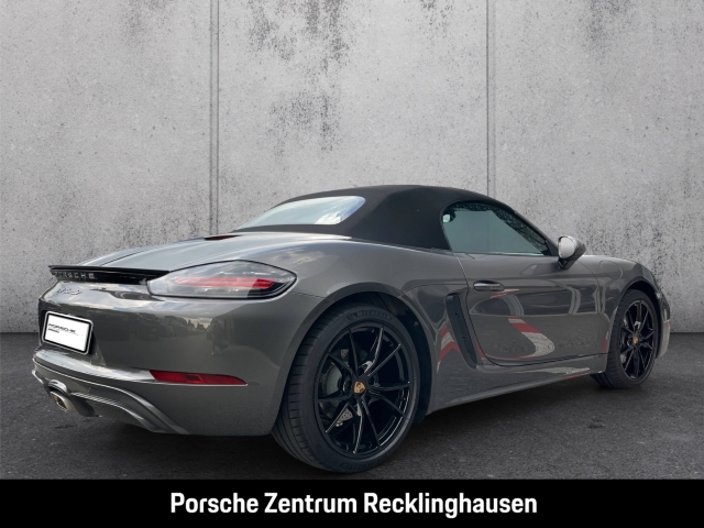 Porsche Boxster 718 Rückfahrkamera 20-Zoll SportDesign