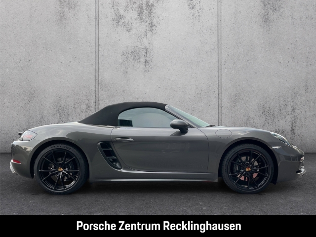 Porsche Boxster 718 Rückfahrkamera 20-Zoll SportDesign