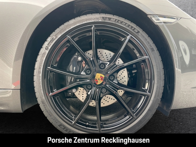 Porsche Boxster 718 Rückfahrkamera 20-Zoll SportDesign