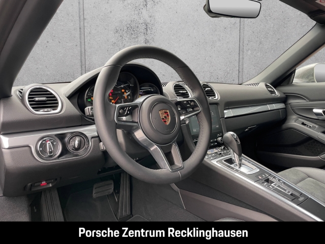 Porsche Boxster 718 Rückfahrkamera 20-Zoll SportDesign