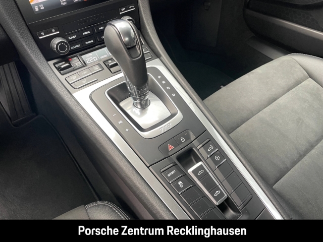 Porsche Boxster 718 Rückfahrkamera 20-Zoll SportDesign