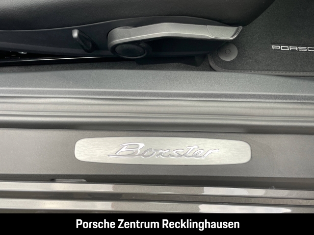 Porsche Boxster 718 Rückfahrkamera 20-Zoll SportDesign