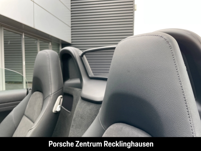 Porsche Boxster 718 Rückfahrkamera 20-Zoll SportDesign