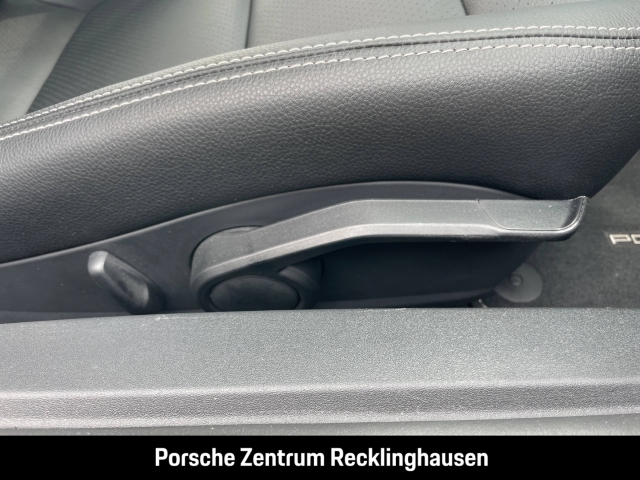 Porsche Boxster 718 Style Edition Burmester HA-Lenkung
