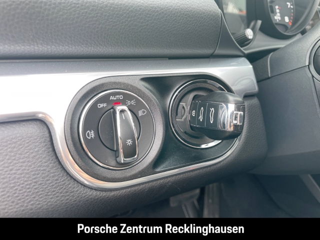 Porsche Boxster 718 Style Edition Burmester HA-Lenkung