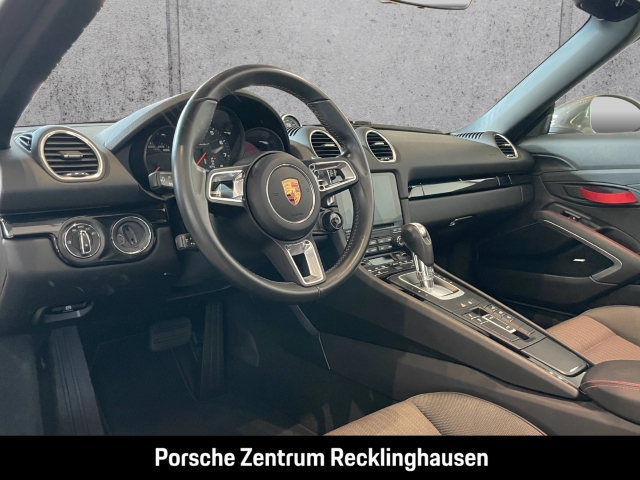 Porsche Boxster 718 T