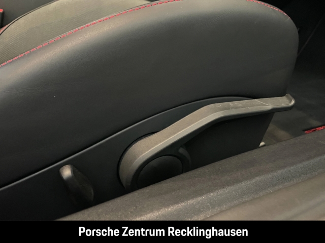 Porsche Boxster 718 T