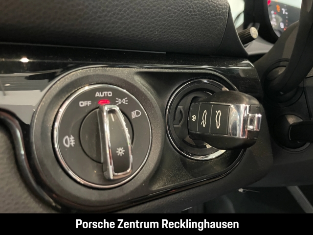 Porsche Boxster 718 T