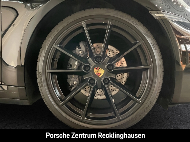 Porsche 992 911 Carrera Sportabgasanlage BOSE 21-Zoll
