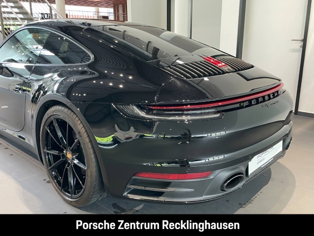 Porsche 992 911 Carrera Sportabgasanlage 21-Zoll LED