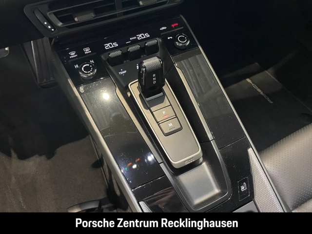 Porsche 992 911 Carrera Sportabgasanlage 21-Zoll LED