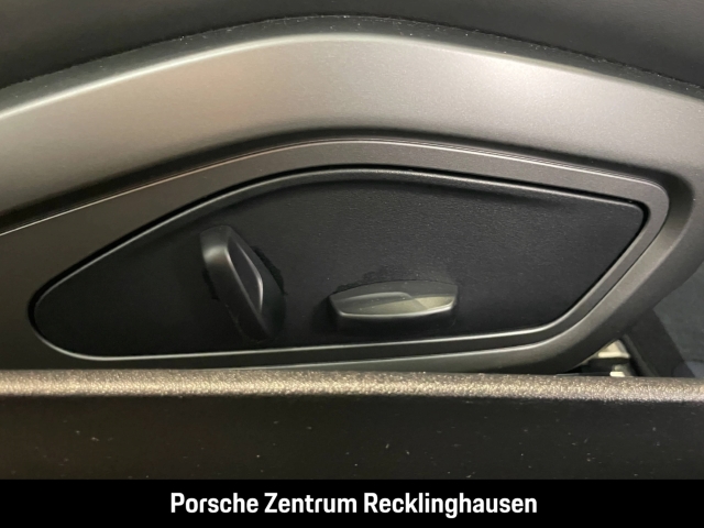 Porsche 992 911 Carrera Sportabgasanlage 21-Zoll LED