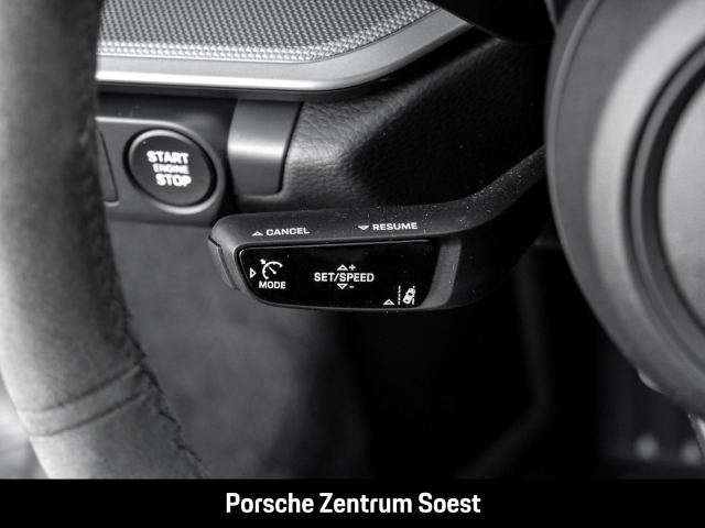 Porsche 992 Carrera/21-Zoll/Sport-Abgasanlage/BOSE