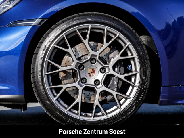 Porsche 992 Carrera/HD-Matrix/Bose/Schiebedach/84l