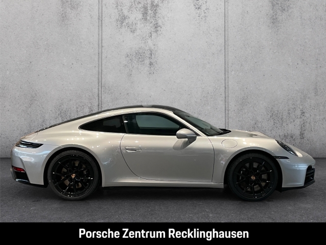 Porsche 992 911 Carrera 4S Liftsystem-VA Sportabgas BOSE